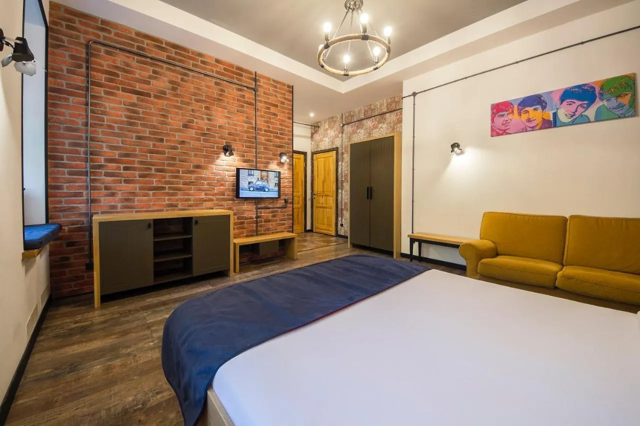 Loft Design Apartments On Desyatynnyi Ln Kiev Oekraïne
